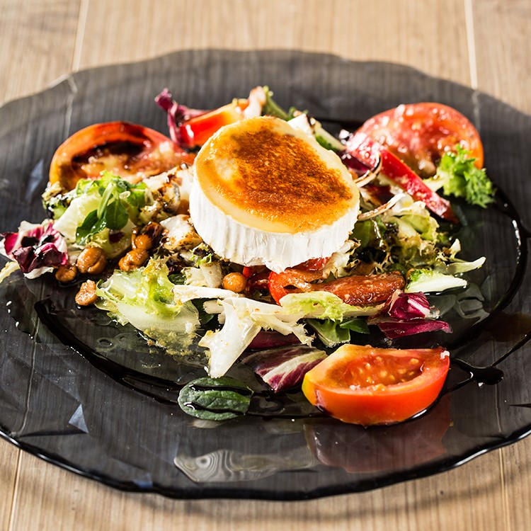 Goat cheese salad